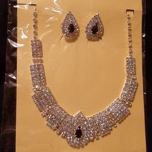 2 piece Jewelry set.